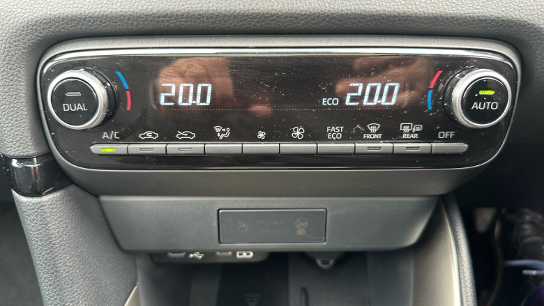 Mazda 2 Hybrid 1.5i Hybrid Homura Plus 5dr CVT Hybrid Hatchback